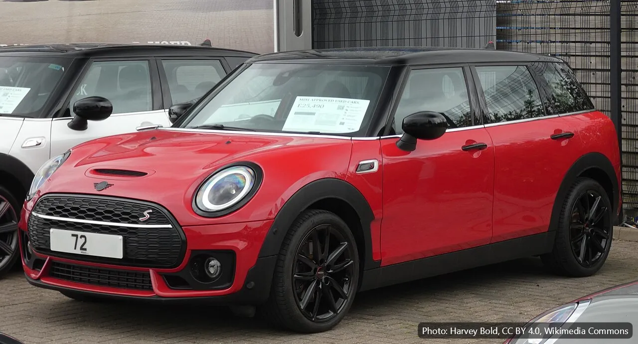 MINI CLUBMAN COOPER S (example photo)